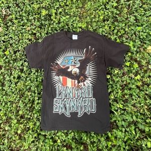 Vintage Lynyrd skynyrd t shirt size large in good condition